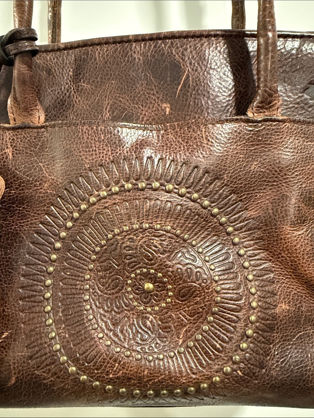 Patricia Nash Brown Leather Shoulder Bag with Tassel & Medallion - Picture 4 of 13